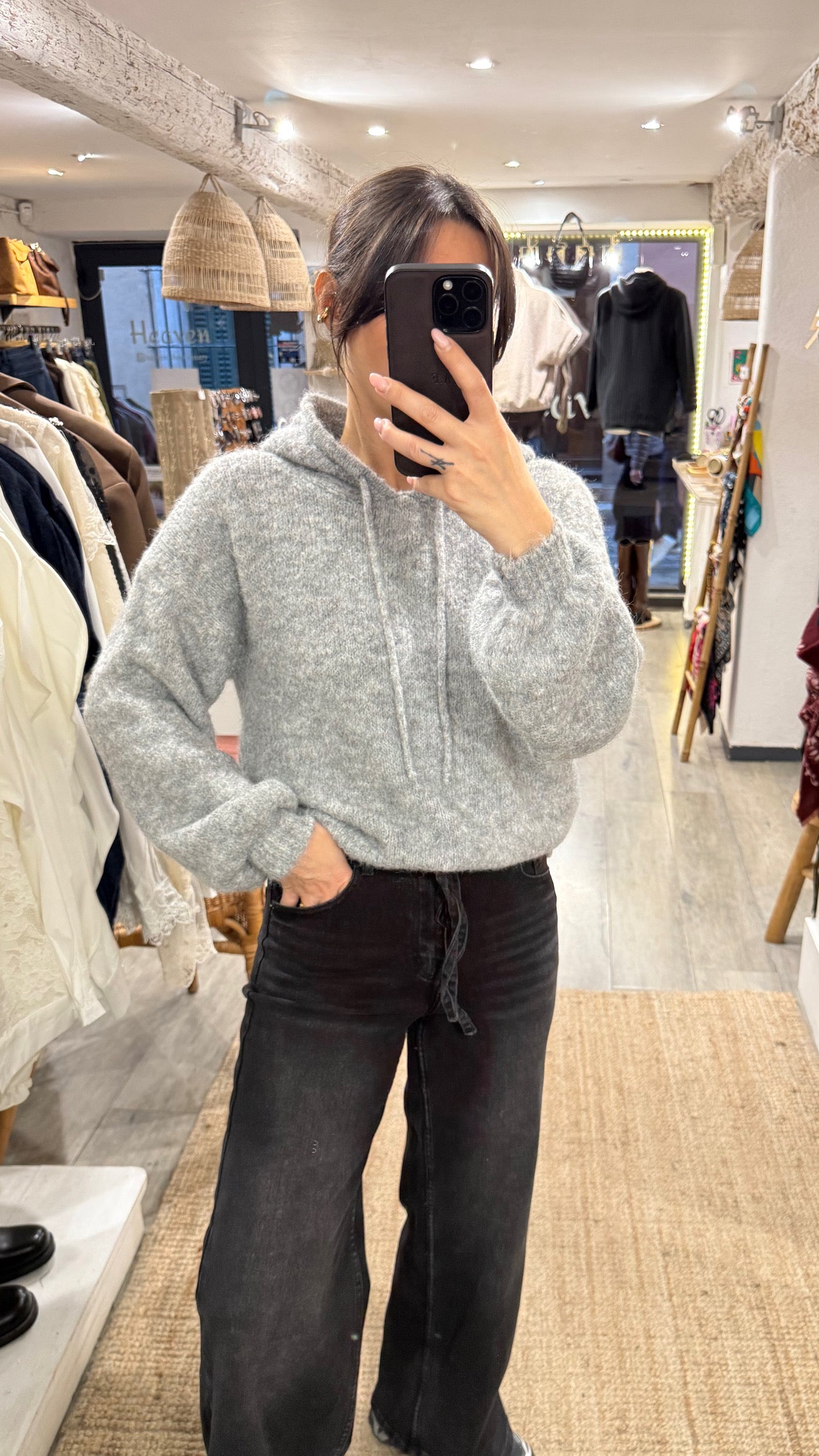 SWEAT CAPUCHE MAILLE GRIS