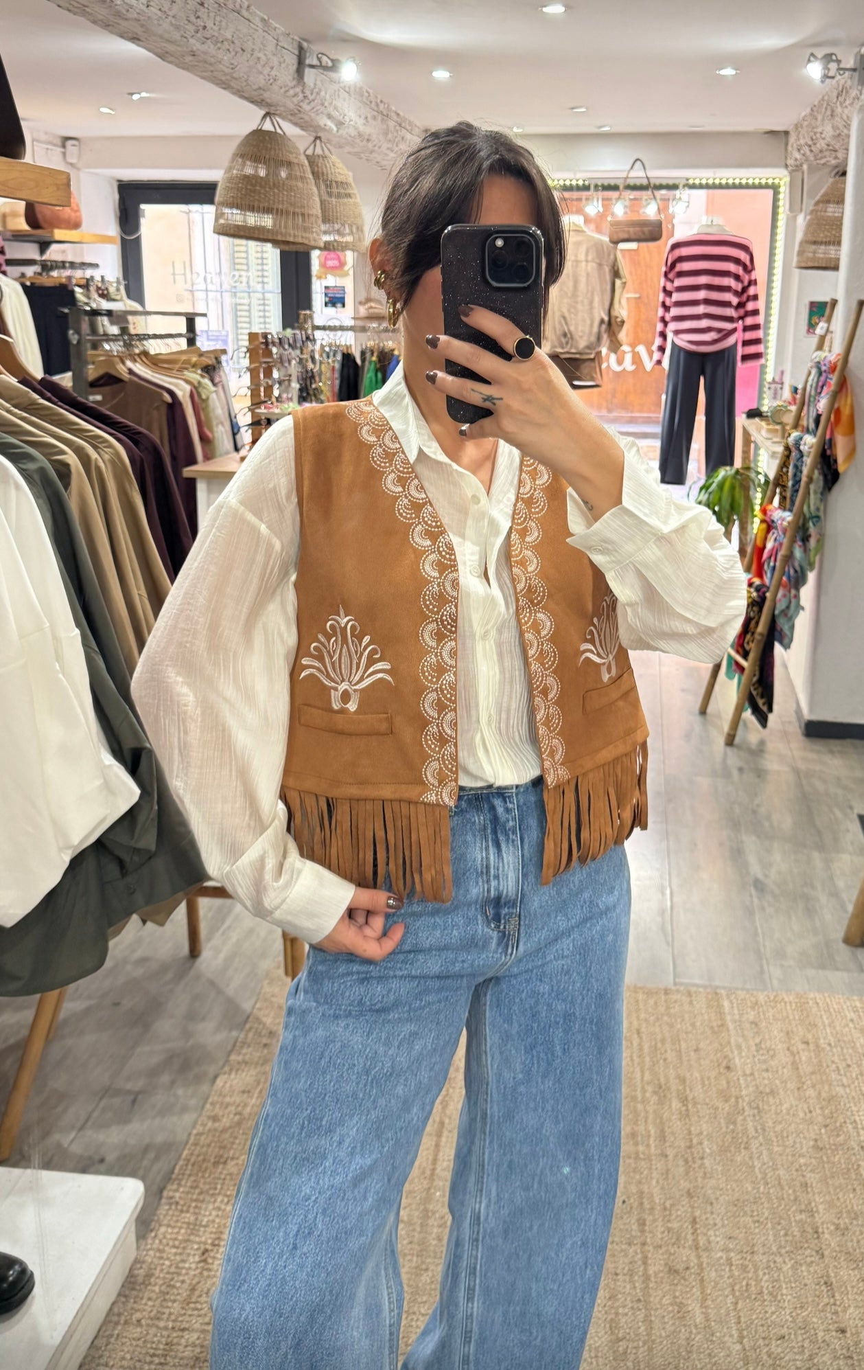 GILET SUÉDINE BRODÉ