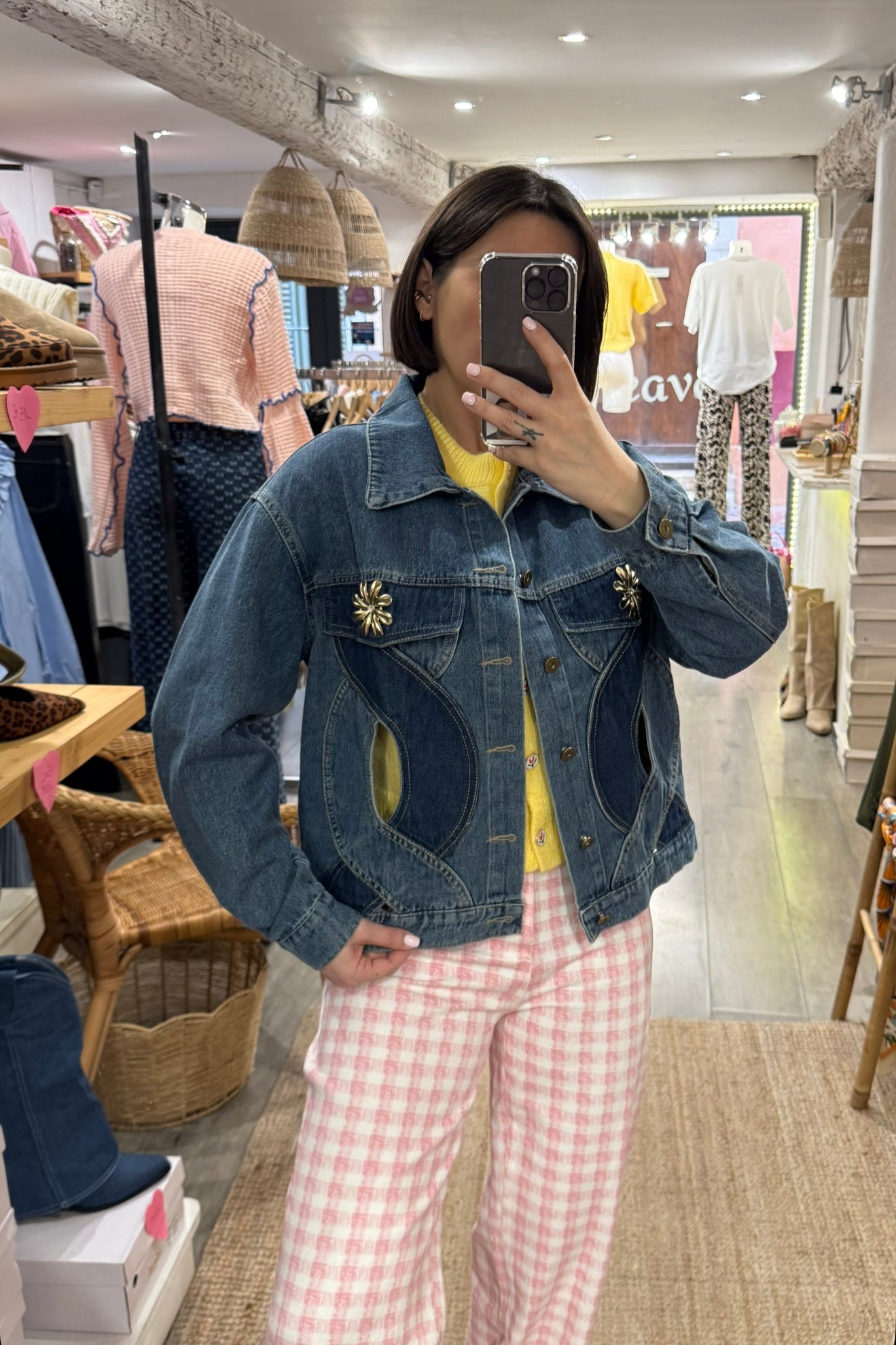 VESTE JEANS BROCHE FLEURS