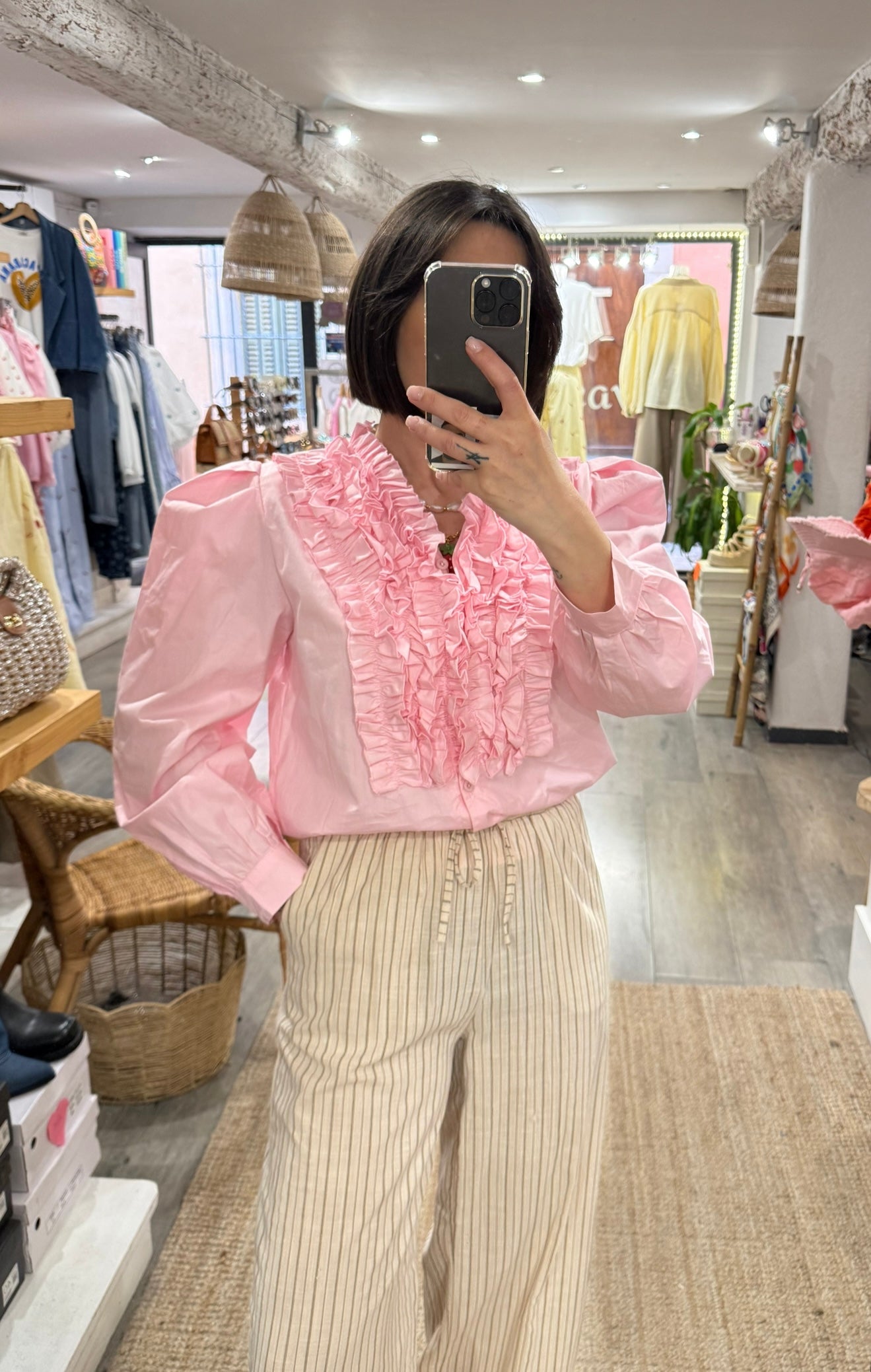 CHEMISE COL FROUFROU ROSE