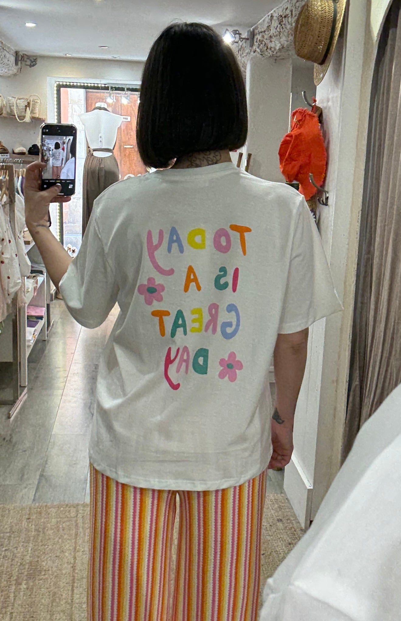 TEE SHIRT « TODAY IS A GREAT DAY »