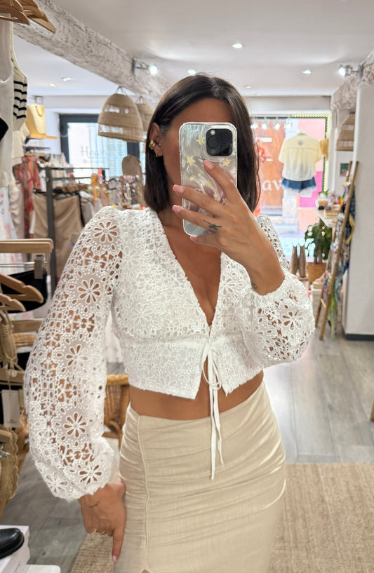 TOP BRODÉ BLANC