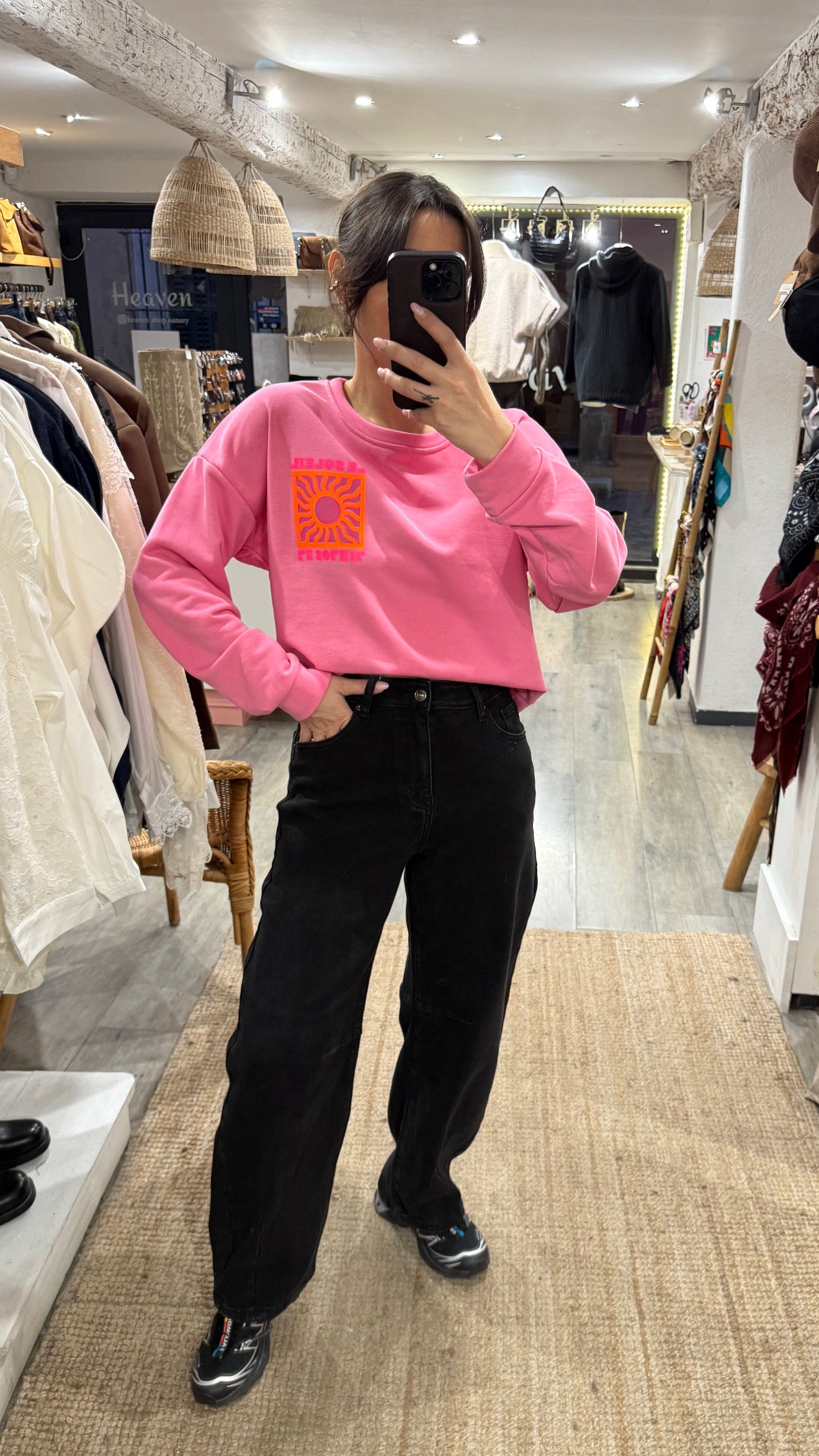 PULL «  LE SOLEIL » ROSE