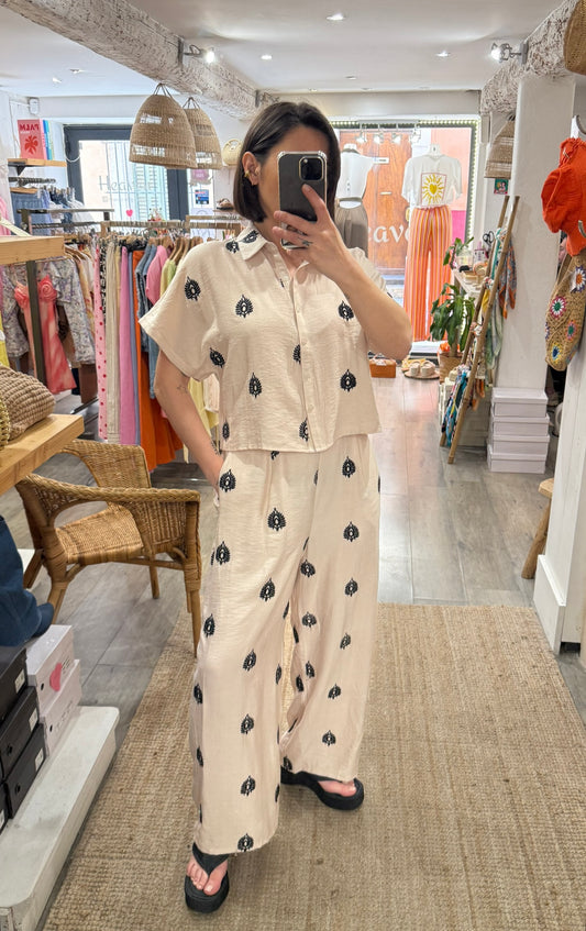 CHEMISE ENSEMBLE BRODÉE